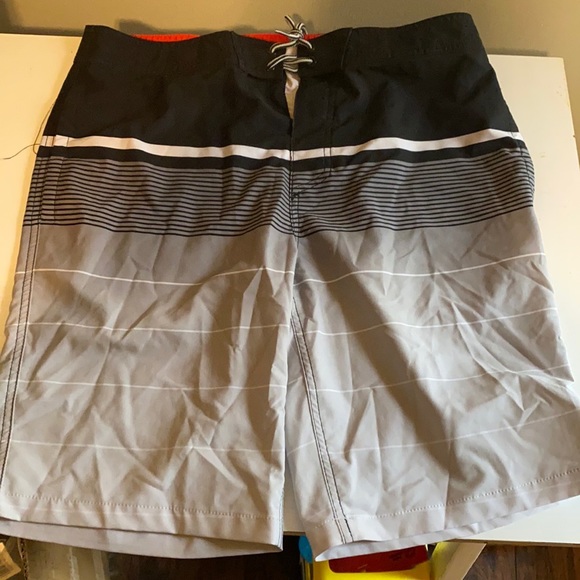 Stylish swim trunk - Picture 2 of 6